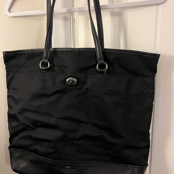 Coach tote, black nylon and leat - Picture 2 of 3